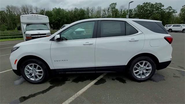 new 2023 Chevrolet Equinox car, priced at $29,603