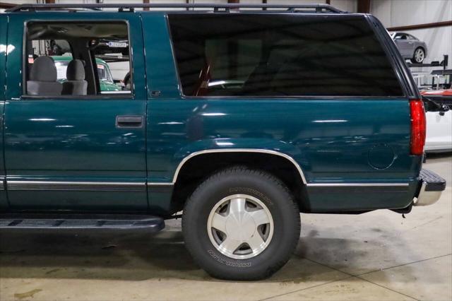 used 1998 Chevrolet Suburban car, priced at $24,900