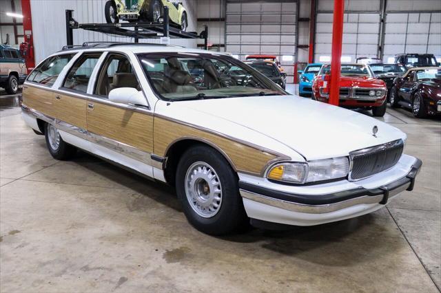 used 1996 Buick Roadmaster car, priced at $12,400