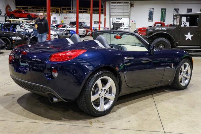 used 2006 Pontiac Solstice car, priced at $12,900