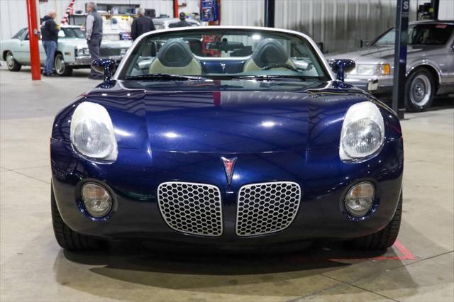 used 2006 Pontiac Solstice car, priced at $12,900