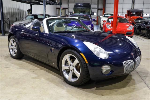 used 2006 Pontiac Solstice car, priced at $12,900