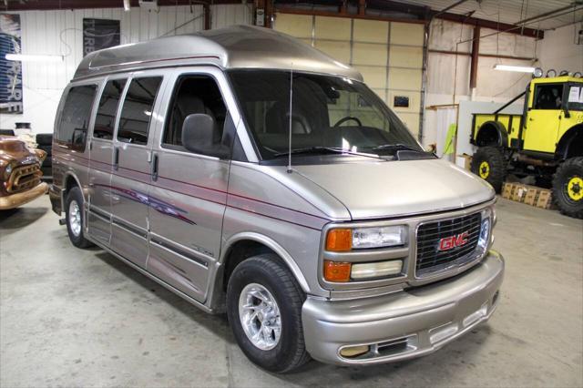 used 1999 GMC Savana 1500 car, priced at $13,900