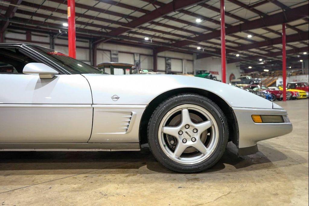 used 1996 Chevrolet Corvette car, priced at $18,900