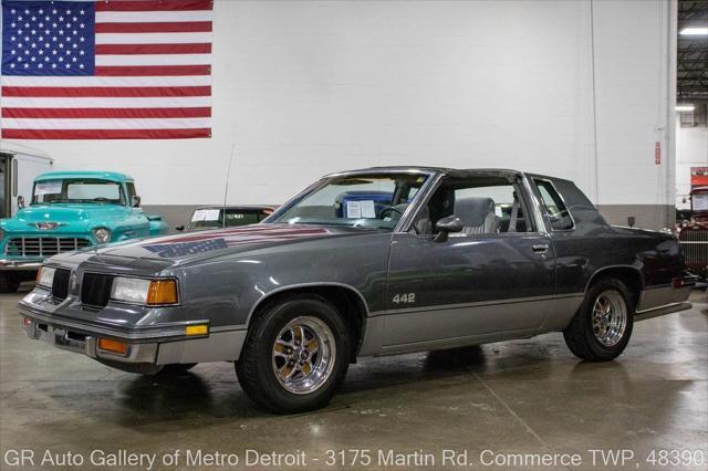 used 1987 Oldsmobile Cutlass Supreme car, priced at $19,900