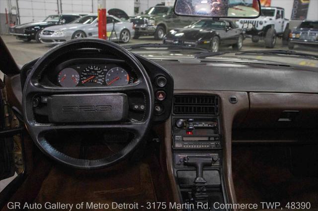 used 1982 Porsche 928 car, priced at $13,900