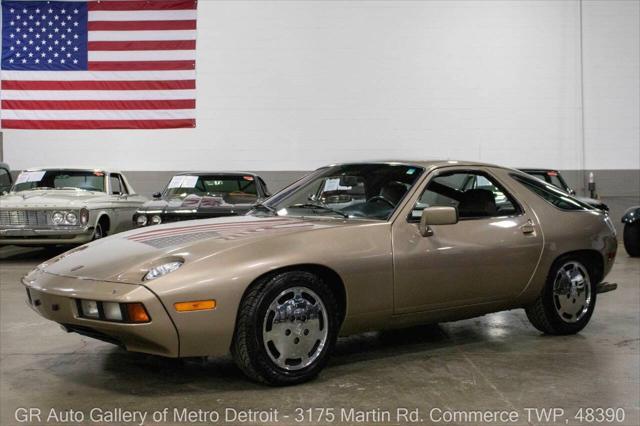 used 1982 Porsche 928 car, priced at $13,900