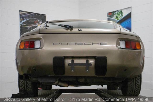 used 1982 Porsche 928 car, priced at $13,900