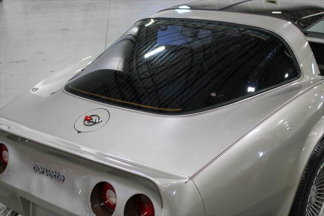 used 1982 Chevrolet Corvette car, priced at $18,900