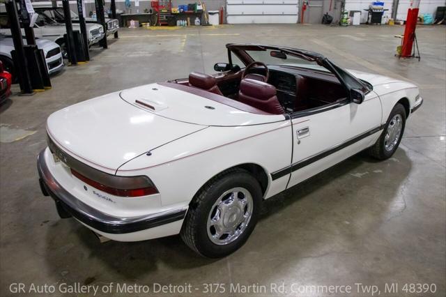 used 1990 Buick Reatta car, priced at $11,900