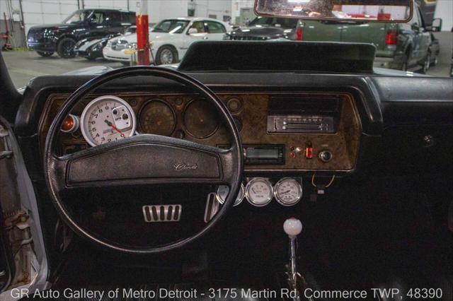 used 1970 Chevrolet Monte Carlo car, priced at $29,900