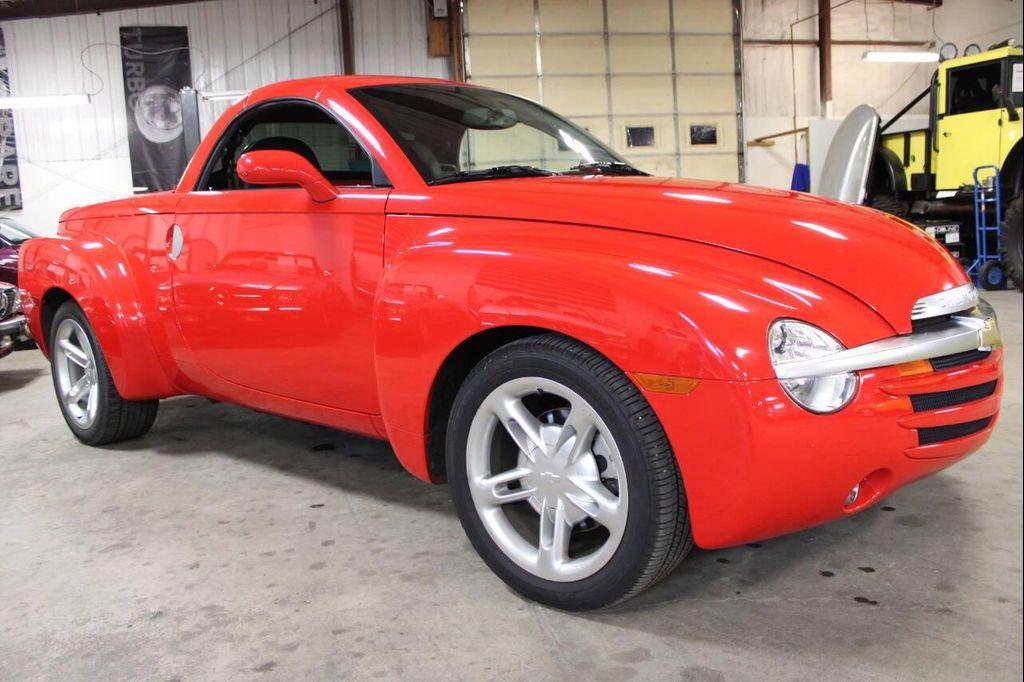 used 2004 Chevrolet SSR car, priced at $24,900