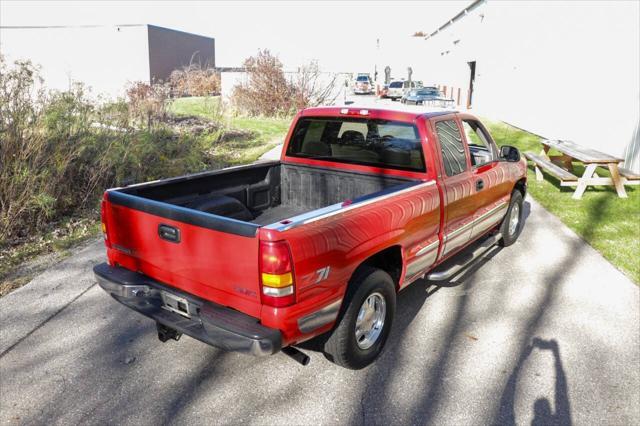 used 1999 GMC Sierra 1500 car, priced at $17,900