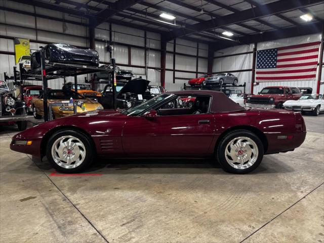 used 1993 Chevrolet Corvette car, priced at $14,900