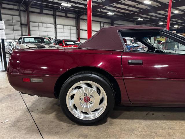 used 1993 Chevrolet Corvette car, priced at $14,900