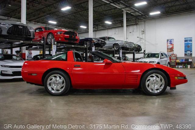 used 1993 Chevrolet Corvette car, priced at $23,900