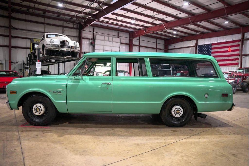 used 1969 Chevrolet Suburban car, priced at $26,400