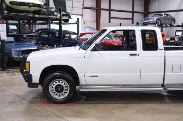 used 1992 Chevrolet S-10 car, priced at $11,900