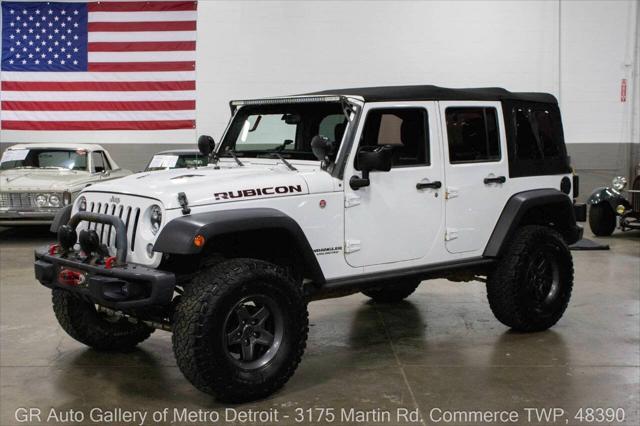 used 2016 Jeep Wrangler Unlimited car, priced at $37,900