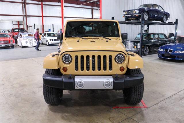 used 2013 Jeep Wrangler Unlimited car, priced at $15,900