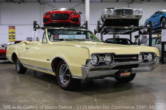 used 1967 Oldsmobile 442 car, priced at $79,900