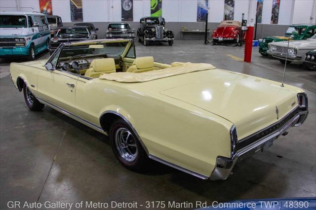 used 1967 Oldsmobile 442 car, priced at $79,900