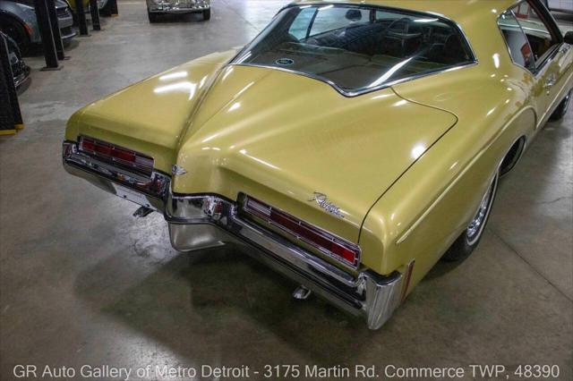 used 1972 Buick Riviera car, priced at $29,900