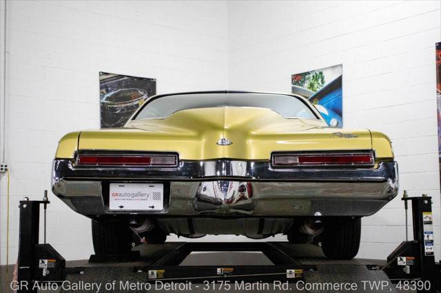 used 1972 Buick Riviera car, priced at $29,900