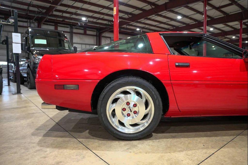 used 1995 Chevrolet Corvette car, priced at $16,900