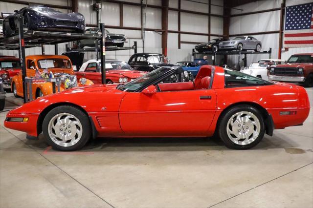 used 1993 Chevrolet Corvette car, priced at $17,900