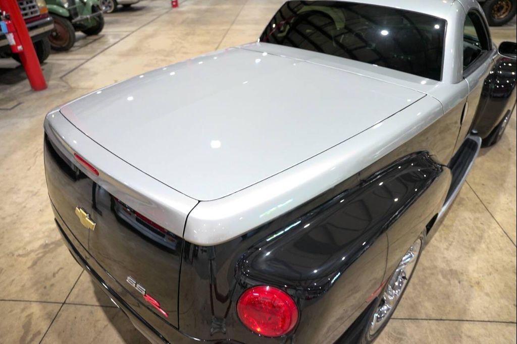 used 2005 Chevrolet SSR car, priced at $30,900
