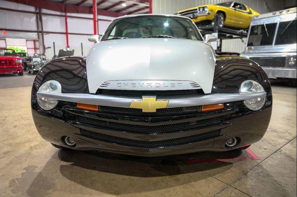 used 2005 Chevrolet SSR car, priced at $30,900