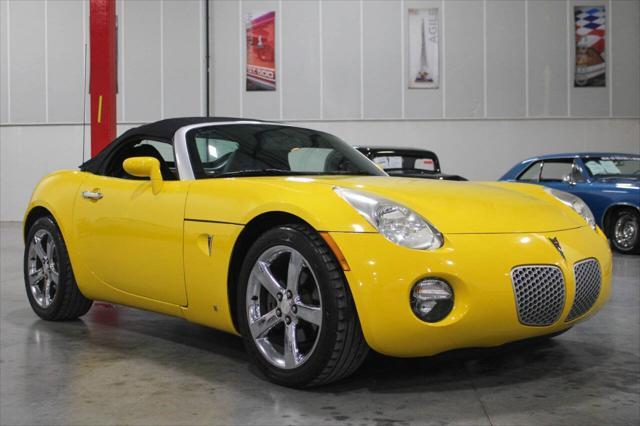 used 2007 Pontiac Solstice car, priced at $12,900