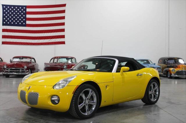 used 2007 Pontiac Solstice car, priced at $12,900