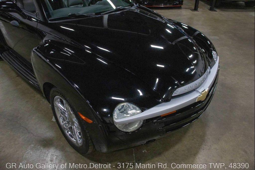 used 2006 Chevrolet SSR car, priced at $23,900