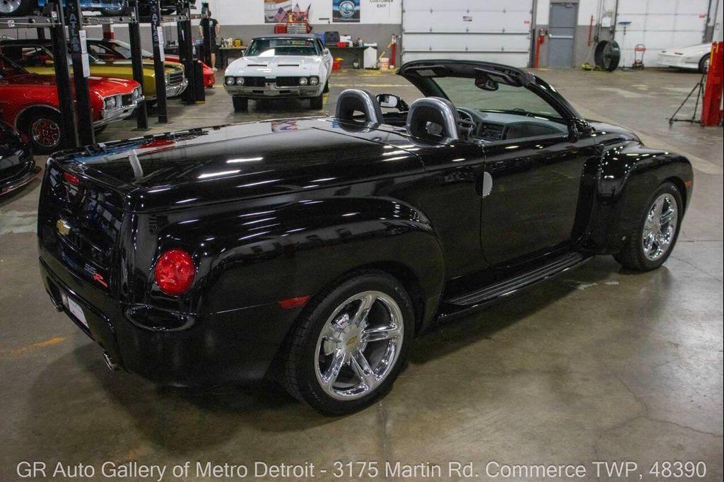 used 2006 Chevrolet SSR car, priced at $23,900