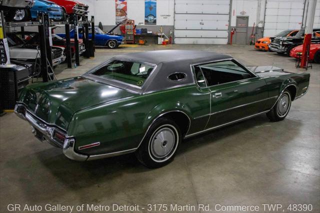 used 1972 Lincoln Mark IV car, priced at $12,900