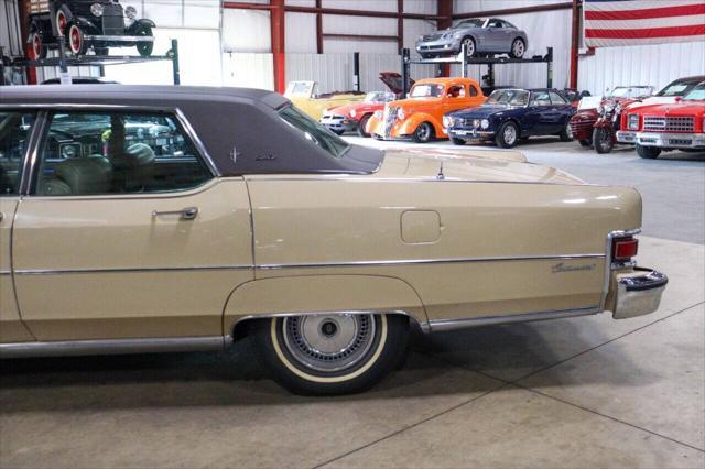 used 1974 Lincoln Continental car, priced at $8,900