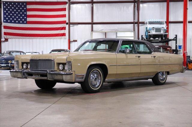 used 1974 Lincoln Continental car, priced at $8,900