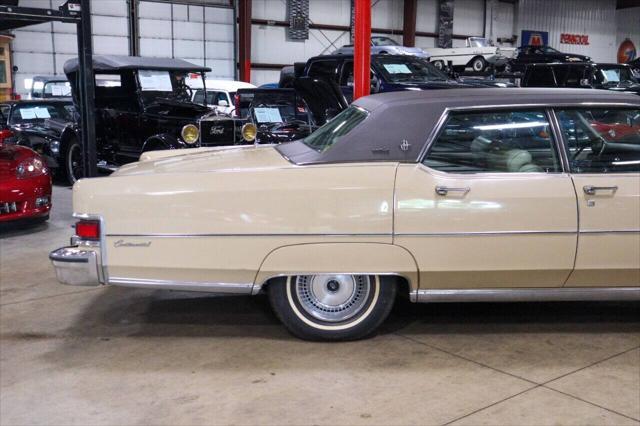 used 1974 Lincoln Continental car, priced at $8,900