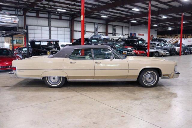 used 1974 Lincoln Continental car, priced at $8,900