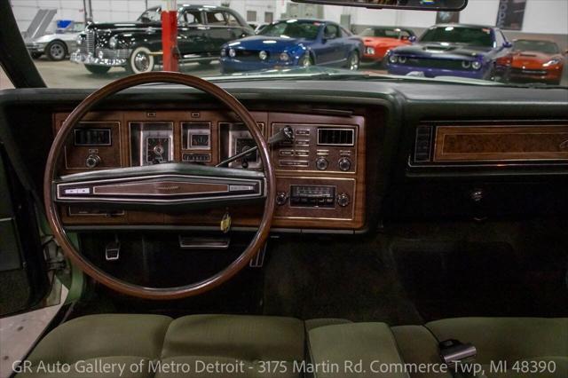 used 1972 Lincoln Continental car, priced at $11,900