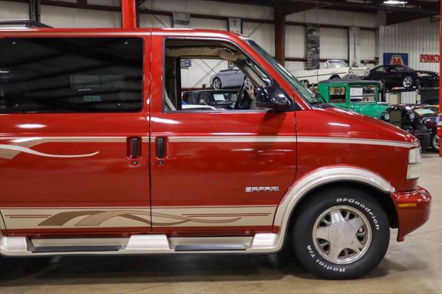 used 1998 GMC Safari car, priced at $11,400