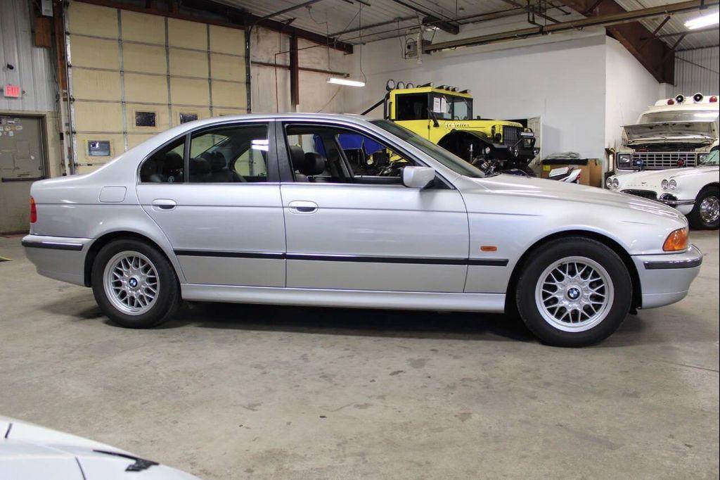 used 2000 BMW 528 car, priced at $7,900