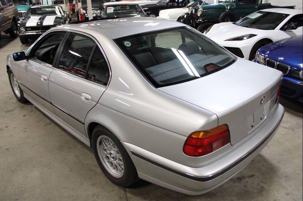 used 2000 BMW 528 car, priced at $7,900