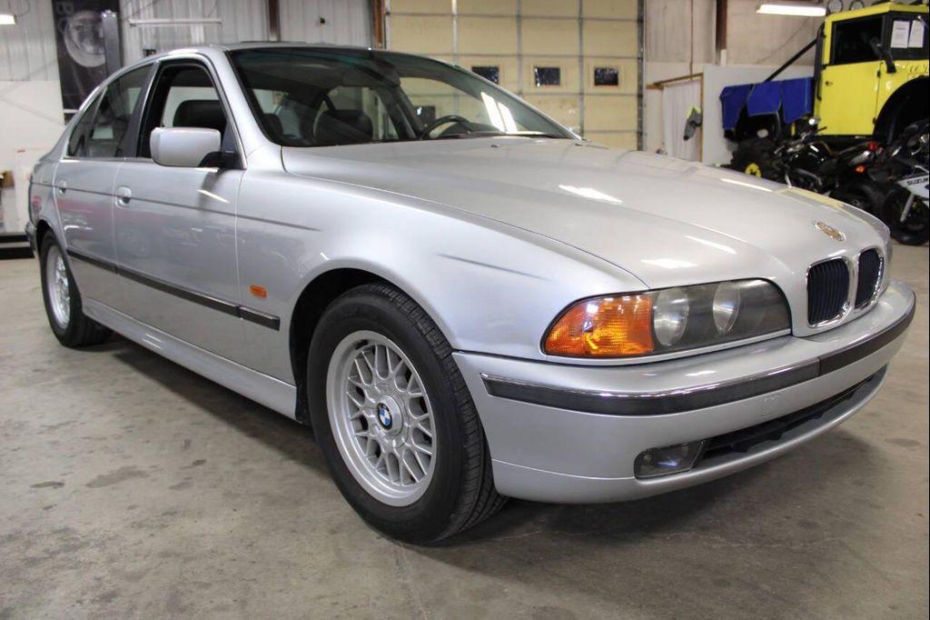 used 2000 BMW 528 car, priced at $7,900