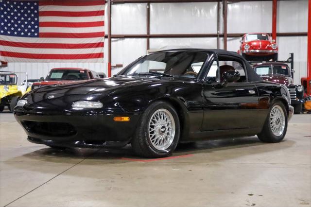 used 1993 Mazda MX-5 Miata car, priced at $14,900