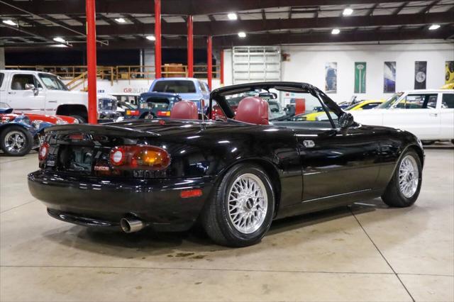 used 1993 Mazda MX-5 Miata car, priced at $14,900