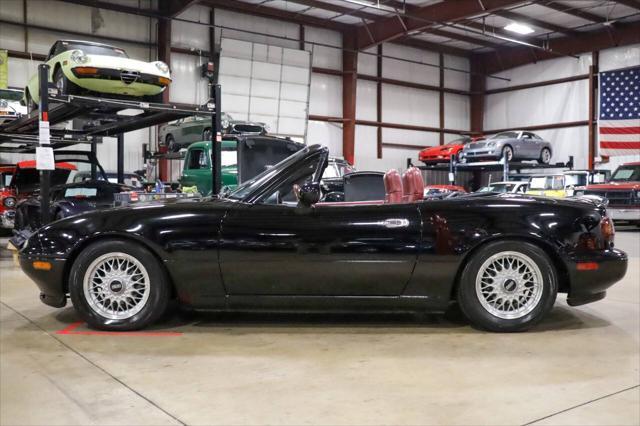 used 1993 Mazda MX-5 Miata car, priced at $14,900