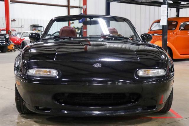 used 1993 Mazda MX-5 Miata car, priced at $14,900